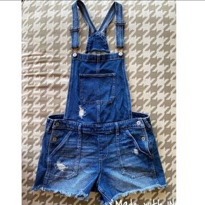 Hollister overall shorts